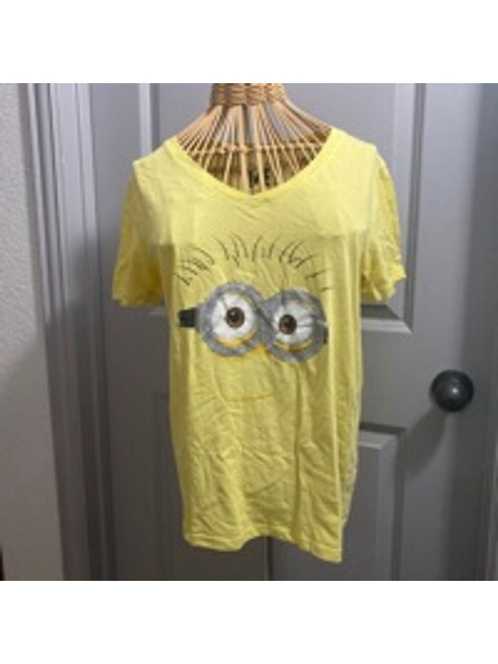 Girls Despicable Me Minion Shirt, Size L, Yellow